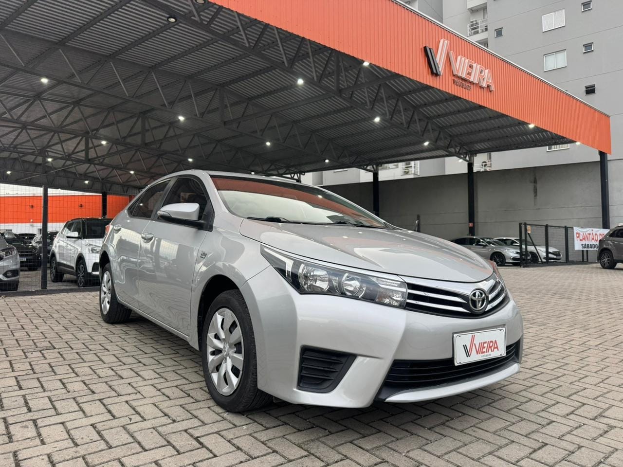 Toyota Corolla GLi 1.8 Flex 16V Aut. na cor Cinza em Brusque / SC - 24535