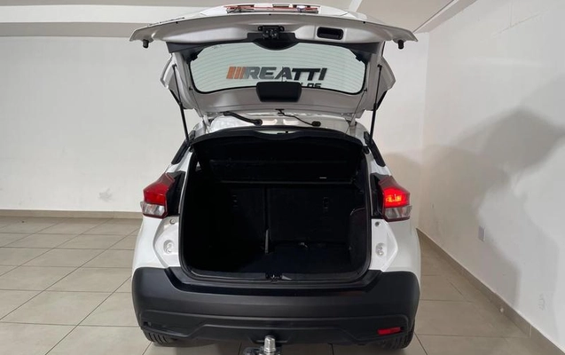 imagem-https://www.socarrao.com.br/sc-vehicle-images-prod/2453592/1788466537682-8243791_12_B_2d6f0bdded.jpeg