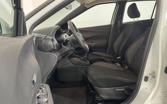 imagem-https://www.socarrao.com.br/sc-vehicle-images-prod/2453592/1788466537687-8243791_15_B_7525c4b1ae.jpeg