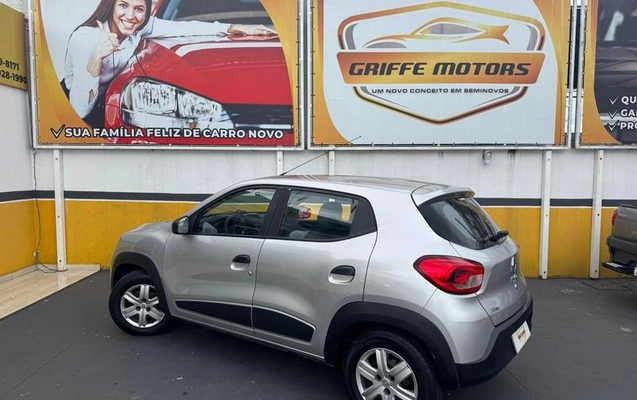 imagem-https://www.socarrao.com.br/sc-vehicle-images-prod/2453688/1792421620782-6419631_5_B_db099ce8d7.jpeg