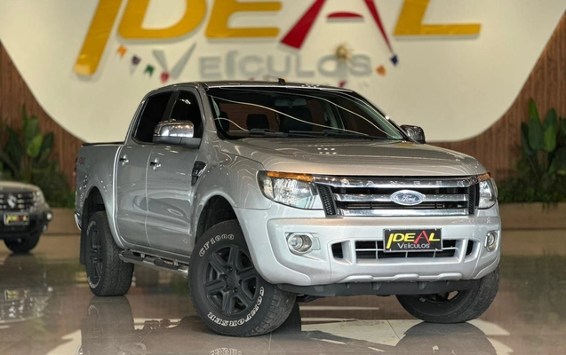 imagem-https://www.socarrao.com.br/sc-vehicle-images-prod/2453719/1785948707695-2c24717b64f744bbb56c5f827b9e278c_1783173981414.jpg