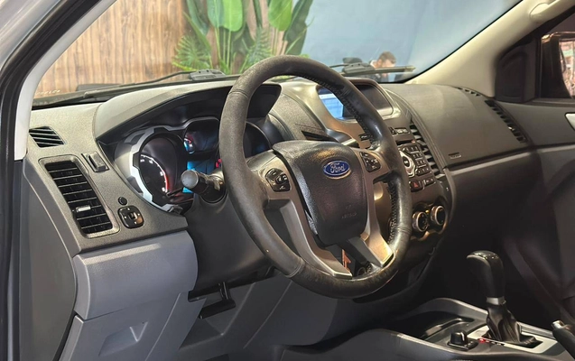 imagem-https://www.socarrao.com.br/sc-vehicle-images-prod/2453719/1785948707704-7f91798b73c54534926dc249299efb82_1783173981445.jpg
