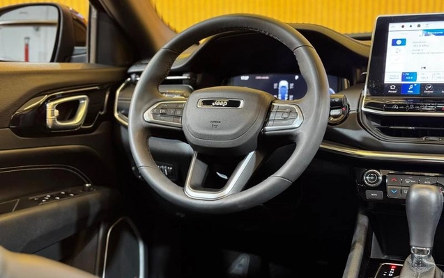imagem-https://www.socarrao.com.br/sc-vehicle-images-prod/2453754/1786635741486-8214020_18_B_43fb0e2dfd.jpeg