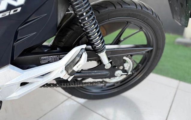 imagem-https://www.socarrao.com.br/sc-vehicle-images-prod/2453777/1789482139847-8249095_5_B_b051db095c.jpeg