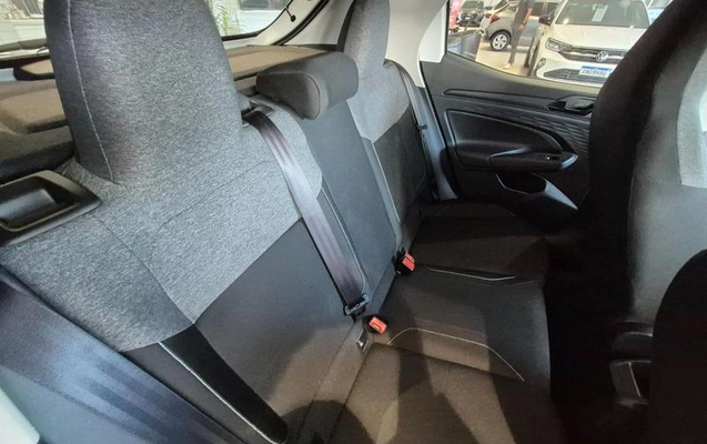 imagem-https://www.socarrao.com.br/sc-vehicle-images-prod/2453996/1784752580751-8001455_12_B_8adce32a93.jpeg