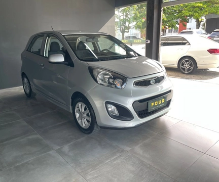 Kia Picanto 2012 Prata — foto 1 de 3