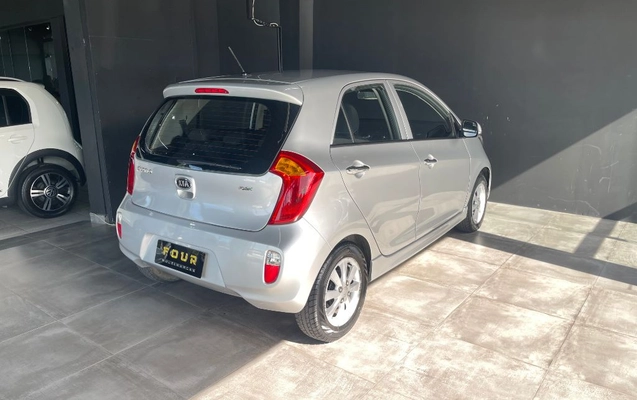 imagem-https://www.socarrao.com.br/sc-vehicle-images-prod/2454163/1785346981094-gb-f48a250.jpeg