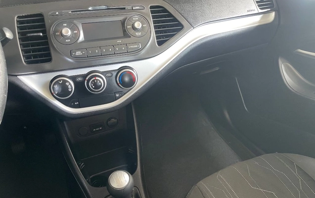imagem-https://www.socarrao.com.br/sc-vehicle-images-prod/2454163/1785346981101-gb-ceb271d.jpeg