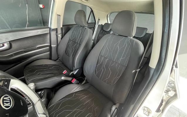 imagem-https://www.socarrao.com.br/sc-vehicle-images-prod/2454163/1785346981103-gb-b29fba4.jpeg