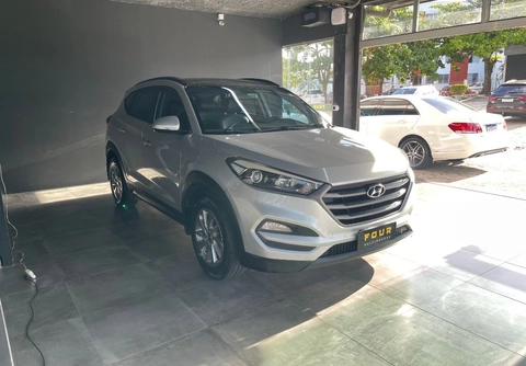 Hyundai Tucson 2019 Prata — foto 1 de 3