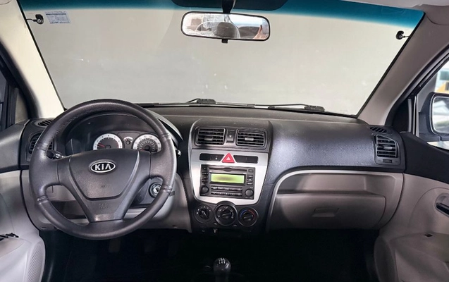 imagem-https://www.socarrao.com.br/sc-vehicle-images-prod/2454200/1784642184528-gb-cae8bcd.jpeg