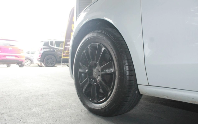 imagem-https://www.socarrao.com.br/sc-vehicle-images-prod/2454292/1786121658176-gb-623ac23.jpg