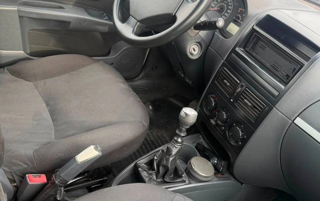 imagem-https://www.socarrao.com.br/sc-vehicle-images-prod/2454447/1783176676854-OGRiMDVmM2UtNzlhOS00NzkyLWIyMzctMGYzYmY1NWFlZmQ1LmpmaWY.jfif