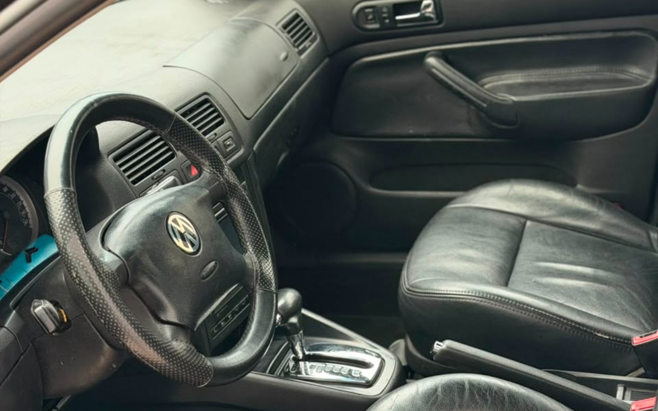 imagem-https://www.socarrao.com.br/sc-vehicle-images-prod/2454704/1783177571006-V2hhdHNBcHAgSW1hZ2UgMjAyNi0wNy0wNCBhdCAwOS40Ni4xNC5qcGVn.jpeg