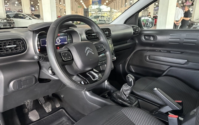 imagem-https://www.socarrao.com.br/sc-vehicle-images-prod/2455384/1783179771390-1_044153.jpg