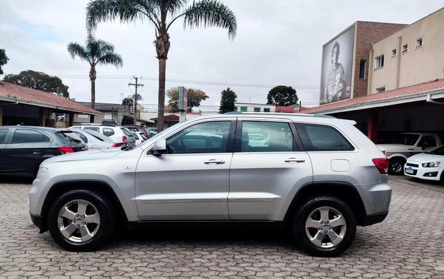imagem-https://www.socarrao.com.br/sc-vehicle-images-prod/2455455/1785254664836-8249808_24_B_2daf540eea.jpeg