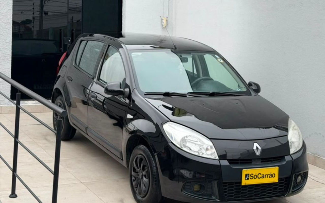 imagem-https://www.socarrao.com.br/sc-vehicle-images-prod/2455714/1783181019574-Qk1XIFgxIC0gMjAxNyAtIDIwMjYtMDctMDRUMTMwMjIwLjQ0Mi5qcGc.jpg