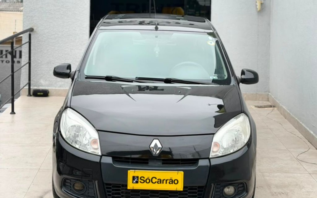 imagem-https://www.socarrao.com.br/sc-vehicle-images-prod/2455714/1783181019655-Qk1XIFgxIC0gMjAxNyAtIDIwMjYtMDctMDRUMTMwMTUzLjAxNy5qcGc.jpg