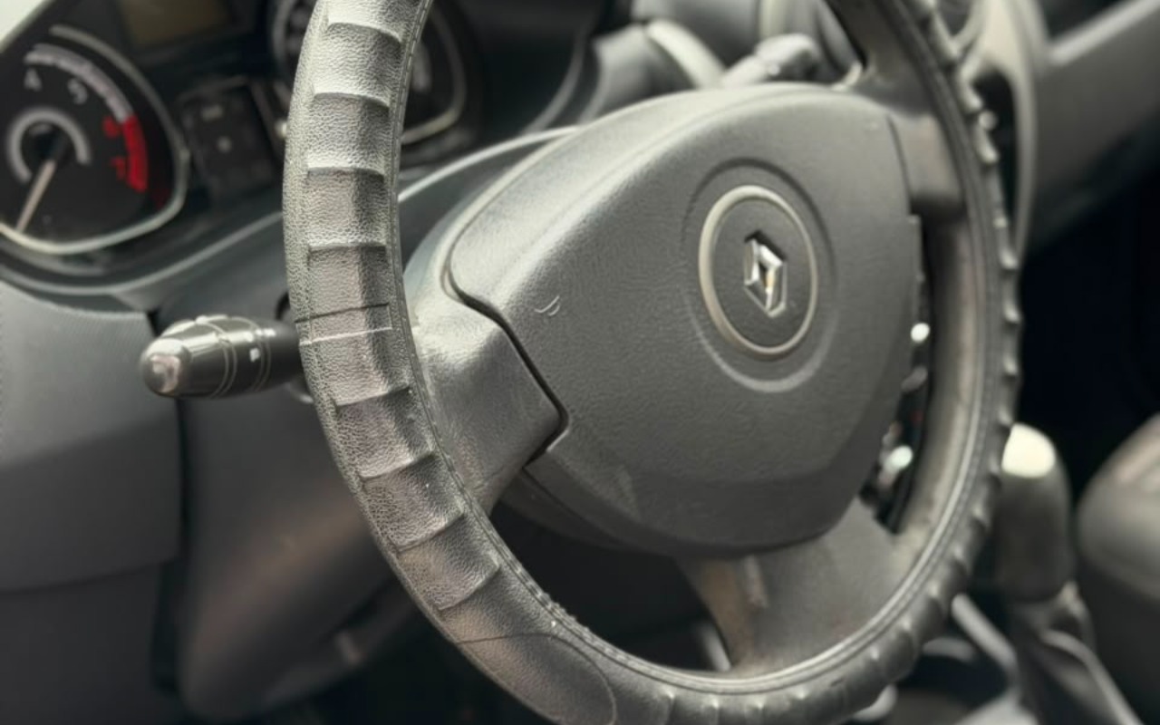 imagem-https://www.socarrao.com.br/sc-vehicle-images-prod/2455714/1783181020068-V2hhdHNBcHAgSW1hZ2UgMjAyNi0wNy0wMyBhdCAxMS40MS4xNS5qcGVn.jpeg