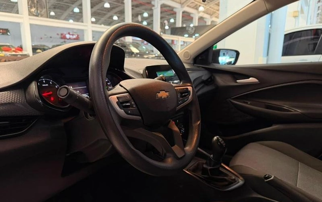 imagem-https://www.socarrao.com.br/sc-vehicle-images-prod/2455869/1789076425353-8244054_6_B_a2ba99ca0d.jpeg