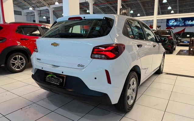 imagem-https://www.socarrao.com.br/sc-vehicle-images-prod/2455869/1789076425366-8244054_11_B_d4eed82046.jpeg