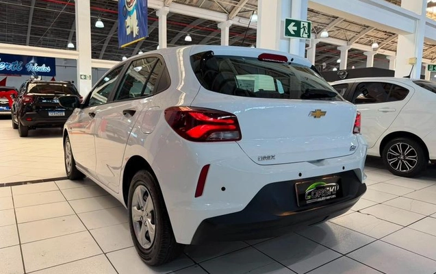 imagem-https://www.socarrao.com.br/sc-vehicle-images-prod/2455869/1789076425370-8244054_11_B_bdf89c65dd.jpeg