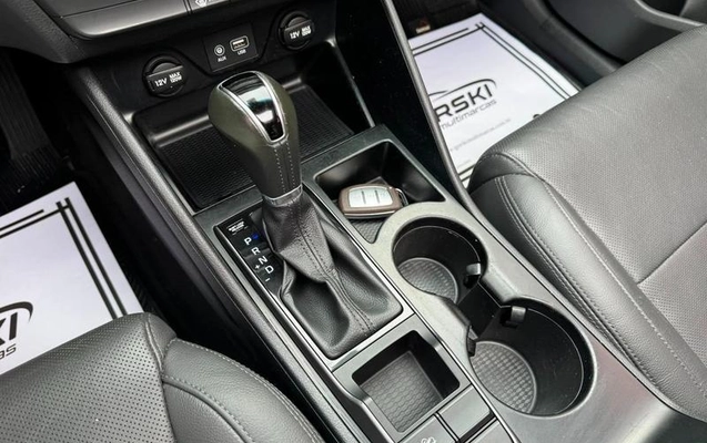 imagem-https://www.socarrao.com.br/sc-vehicle-images-prod/2457352/1789072435145-8250226_4_B_effae981ab.jpeg
