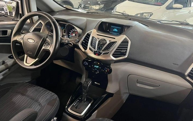 imagem-https://www.socarrao.com.br/sc-vehicle-images-prod/2457357/1784057535279-8249895_1_B_9ffe17ce44.jpeg