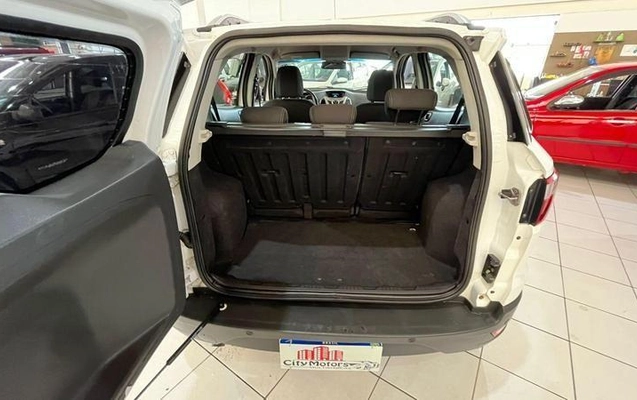 imagem-https://www.socarrao.com.br/sc-vehicle-images-prod/2457357/1784057535280-8249895_1_B_23ff00a3b6.jpeg