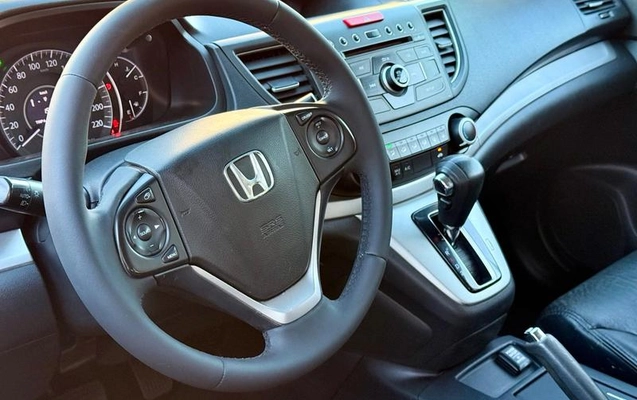 imagem-https://www.socarrao.com.br/sc-vehicle-images-prod/2457625/1785510596220-8249236_15_B_a138a72b2e.jpeg