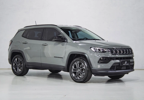 Jeep Compass 2025 Cinza — foto 1 de 3