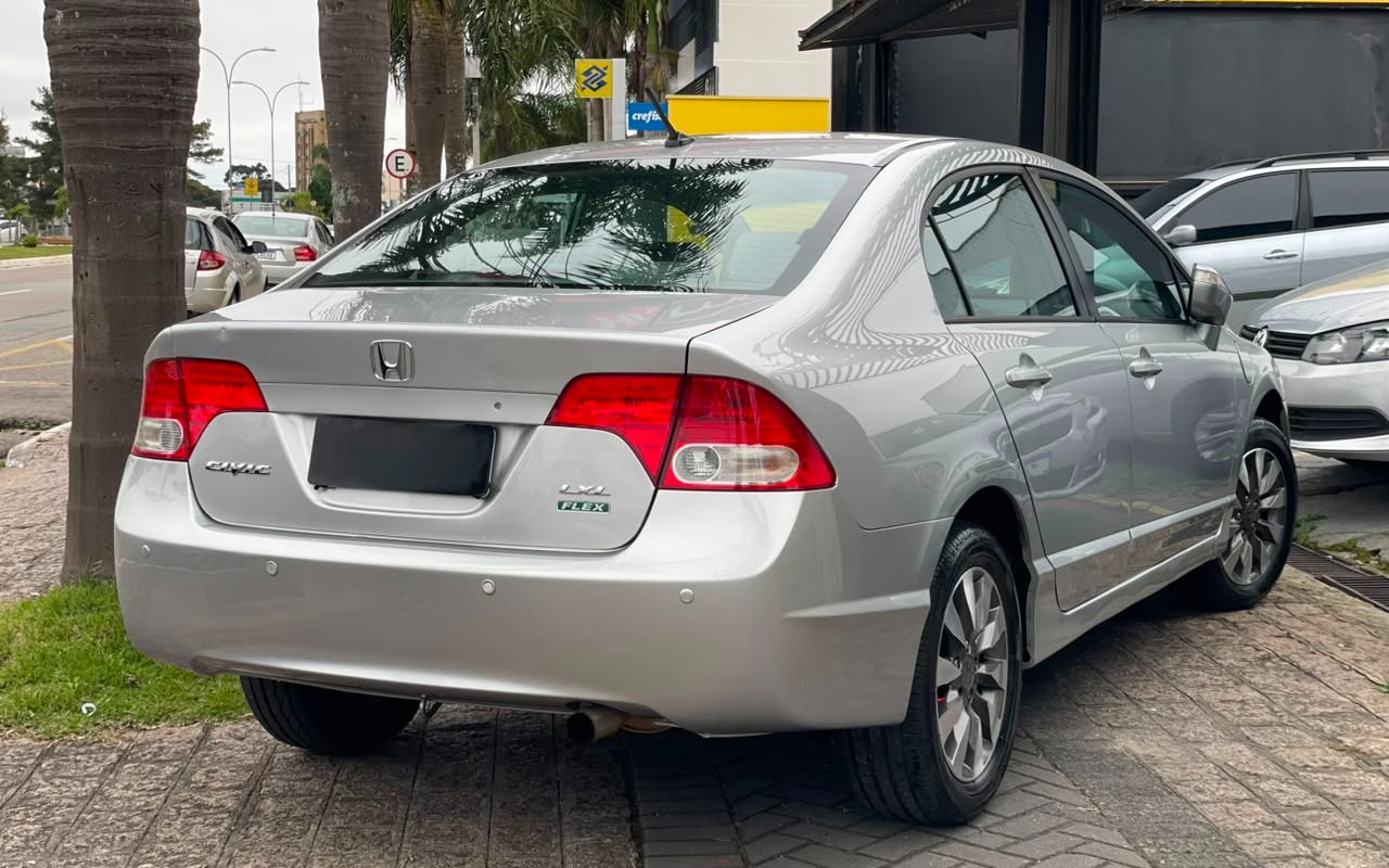 imagem-https://www.socarrao.com.br/sc-vehicle-images-prod/2457774/1783187979181-V2hhdHNBcHAgSW1hZ2UgMjAyNi0wNy0wNCBhdCAyLjUxLjU3IFBNLmpwZWc.jpeg