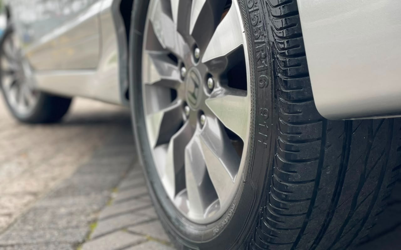 imagem-https://www.socarrao.com.br/sc-vehicle-images-prod/2457774/1783187979326-V2hhdHNBcHAgSW1hZ2UgMjAyNi0wNy0wNCBhdCAyLjUxLjU5IFBNLmpwZWc.jpeg