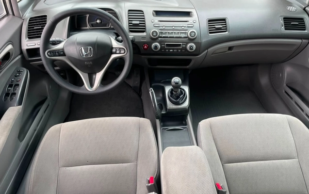 imagem-https://www.socarrao.com.br/sc-vehicle-images-prod/2457774/1783187979559-V2hhdHNBcHAgSW1hZ2UgMjAyNi0wNy0wNCBhdCAyLjUyLjA1IFBNLmpwZWc.jpeg