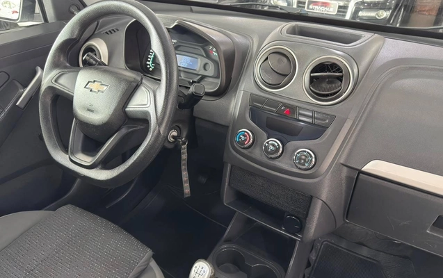 imagem-https://www.socarrao.com.br/sc-vehicle-images-prod/24628/1769988380131-7004458OR_1761232225_26_390.jpg