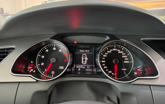 imagem-https://www.socarrao.com.br/sc-vehicle-images-prod/24630/1787237980987-1ddf3b26a7b143549c7fb951e7560850_1776867114148.jpeg