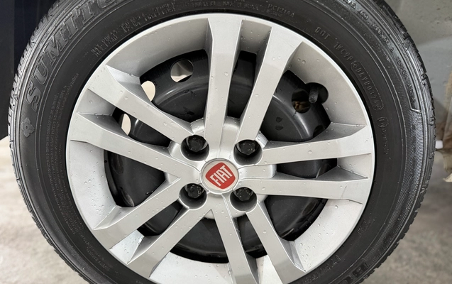 imagem-https://www.socarrao.com.br/sc-vehicle-images-prod/2463374/1788183078023-54fea104-ced9-4721-8af9-39a4155a36d4.jpg