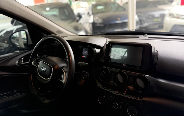 imagem-https://www.socarrao.com.br/sc-vehicle-images-prod/2463374/1788183078029-4a0292c9-4a60-4fe5-9d23-690cf5a1700d.jpg