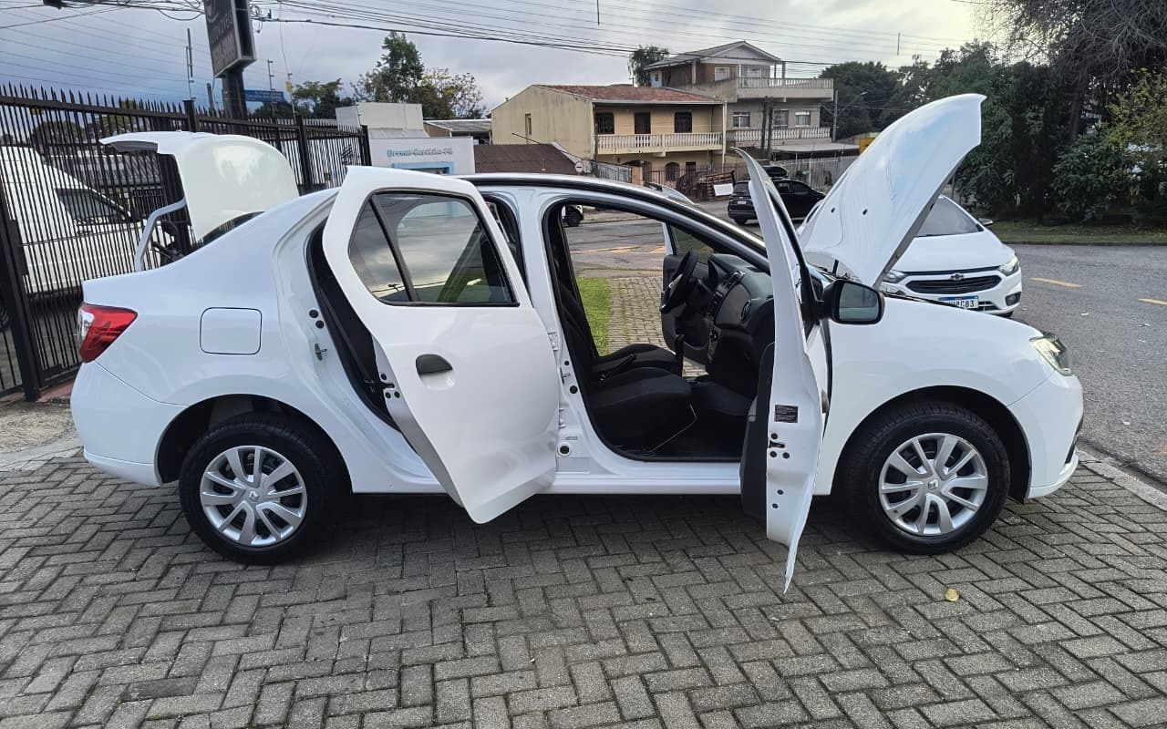 imagem-https://www.socarrao.com.br/sc-vehicle-images-prod/2466115/1783218530778-V2hhdHNBcHAgSW1hZ2UgMjAyNi0wNy0wNCBhdCAyMy4xNC41MCAoMSkuanBlZw.jpeg