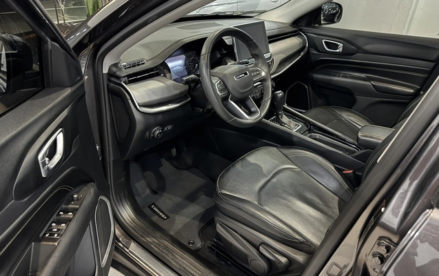 imagem-https://www.socarrao.com.br/sc-vehicle-images-prod/2468469/1783231251796-7_025457.jpg