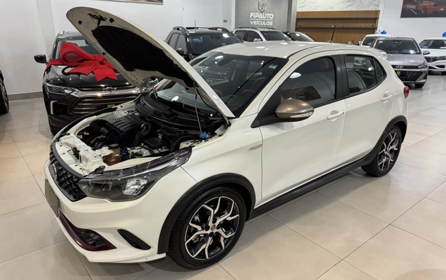 imagem-https://www.socarrao.com.br/sc-vehicle-images-prod/2468761/1783232096464-6_023952.jpg