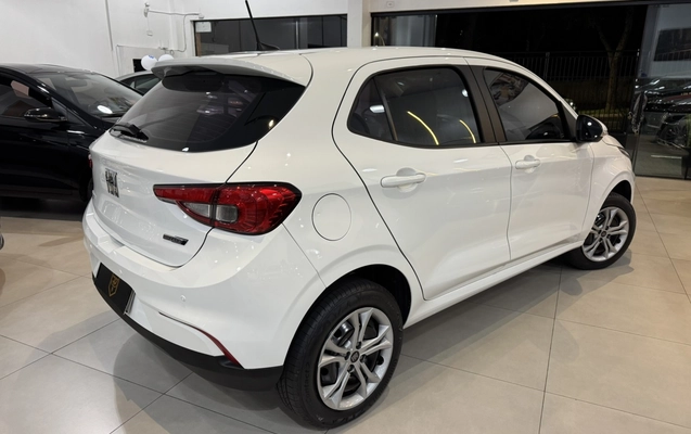 imagem-https://www.socarrao.com.br/sc-vehicle-images-prod/2469038/1783233488005-2_022609.jpg