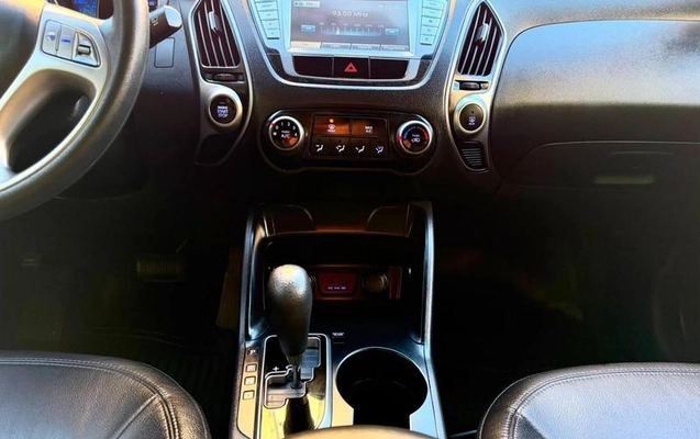 imagem-https://www.socarrao.com.br/sc-vehicle-images-prod/2470856/1788295744242-8250164_7_B_fc6d4a2b7e.jpeg