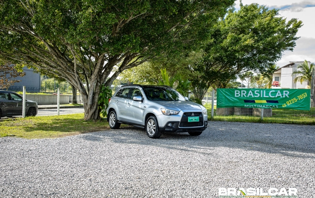 imagem-https://www.socarrao.com.br/sc-vehicle-images-prod/2470917/1783277743718-003_9fc7b59e39acdbcc6b7f0c965897fc9e.jpg