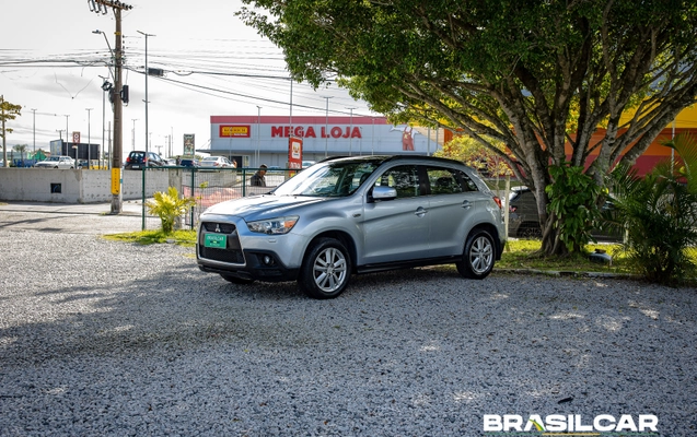 imagem-https://www.socarrao.com.br/sc-vehicle-images-prod/2470917/1783277743721-003_b5e68e0c2a5bd7edf1480c2b6d85bec6.jpg