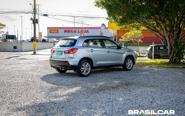 imagem-https://www.socarrao.com.br/sc-vehicle-images-prod/2470917/1783277743726-003_cbdeffede393e031f8667c8c874aaa90.jpg