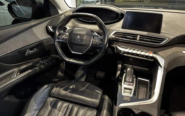 imagem-https://www.socarrao.com.br/sc-vehicle-images-prod/2471052/1783305135198-14_034125.jpg