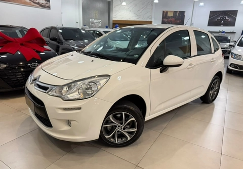 Citroën C3 Picasso 2017 Branco — foto 1 de 3
