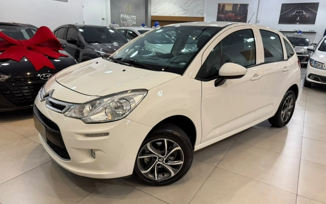 imagem-https://www.socarrao.com.br/sc-vehicle-images-prod/2471074/1783306975955-1_031748.jpg