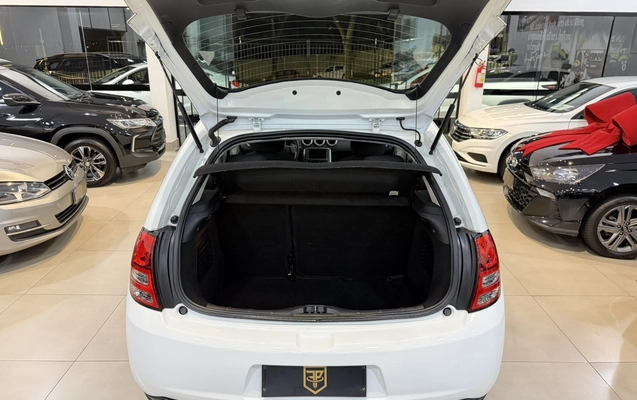 imagem-https://www.socarrao.com.br/sc-vehicle-images-prod/2471074/1783306975961-12_031748.jpg